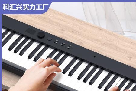 钢琴所有按键划过是什么声音
