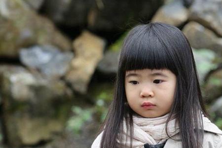 自己亲姐与亲闺女法律上谁更亲
