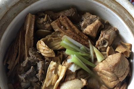 腐竹不泡能和排骨香菇一起炖吗