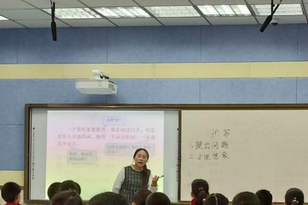 学生开展活动扩句
