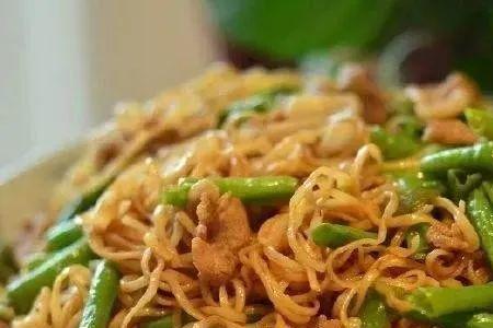 炒面和干煸有什么区别