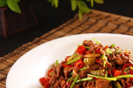 柿子炒羊肉的做法
