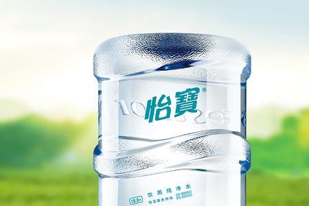 一桶17.8l桶装水多少斤