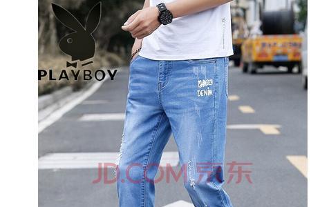 男生蓝裤子配什么颜色上衣