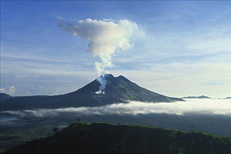 尔乌山海拔