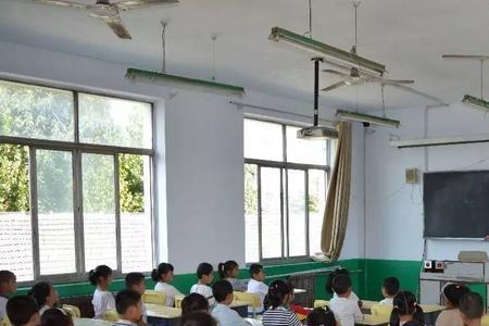 学生可以让学校换班吗