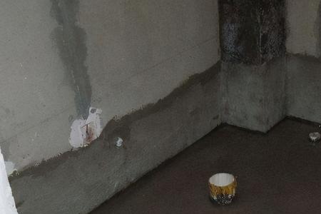 在卫生间墙的反面做防水可以吗