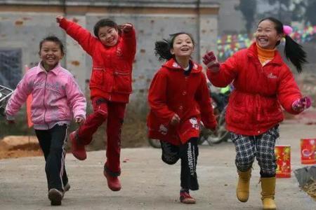 什么时候穿新年衣服