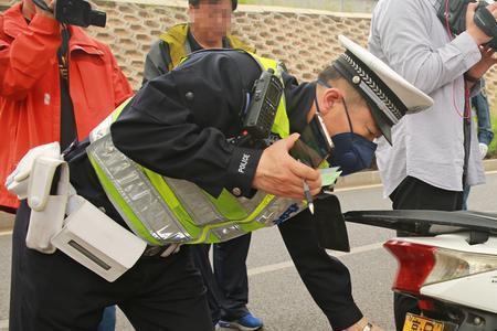 北京京b摩托车公户不扣分吗