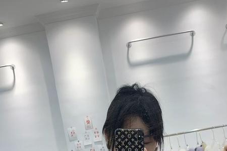 新买的狐狸毛掉毛咋回事