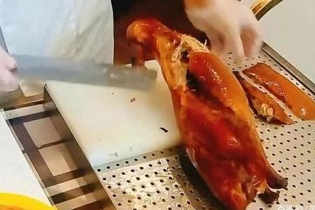董鲁烤鸭起源