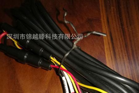 行车记录仪黄色acc用接吗