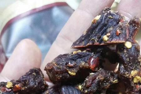 风干牛肉为啥嚼完有渣