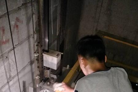 电梯进水需要维修多久