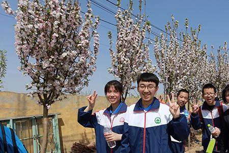 潍坊中学让带手机吗