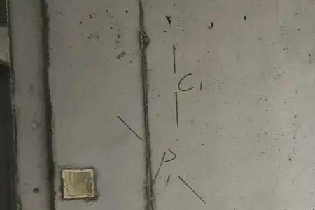 复模浇注怎样操作才没有气泡