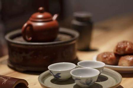 深夜客来茶当酒下句是什么