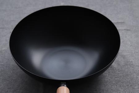 渗氮炒锅优缺点