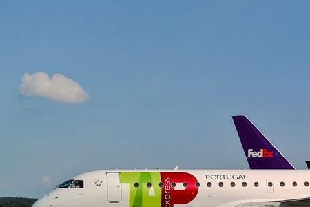 ERJ190飞机是哪个国家造