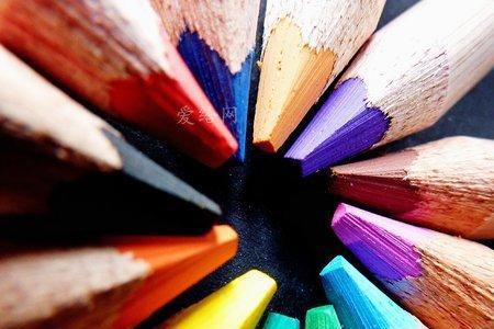 colorful与colored的区别