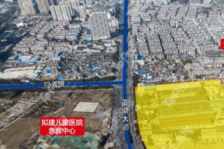 金泰东郡旁边有地铁吗
