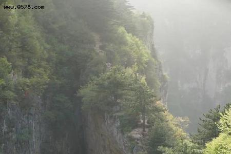 太行山大峡谷山桥合一可以走吗