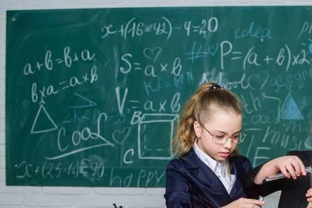 怎么让学校出科学家
