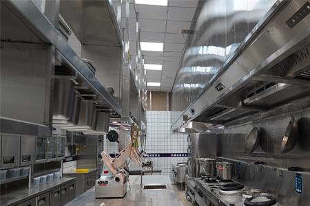 大饭店后厨有空调吗