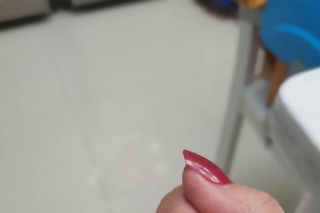 刚开始卖穿戴甲怎么发朋友圈
