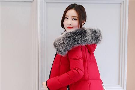 中长款羽绒服140克羽绒填充算多吗