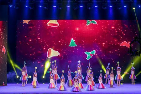 什么的星星什么在空中舞蹈