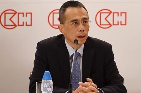 李嘉诚最小儿子几岁