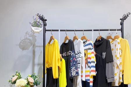 大连什么地方卖外贸服装比较多