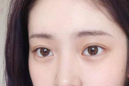 女生出门化一次妆的成本是多少