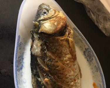 煎鱼放糖还是盐不粘锅