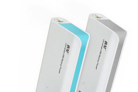 一千毫安充电宝用多久
