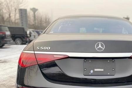 奔驰e300混动2022款落地价
