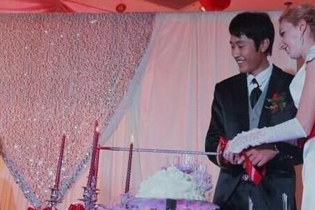 俄罗斯人死后夫妻不同穴吗