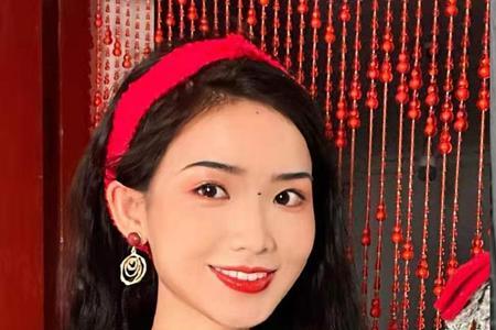抖音教化妆的女博主