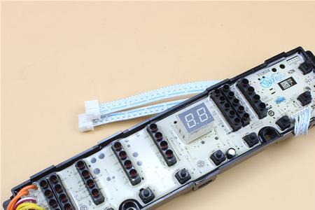 电脑板118怎么才能换成创造模式