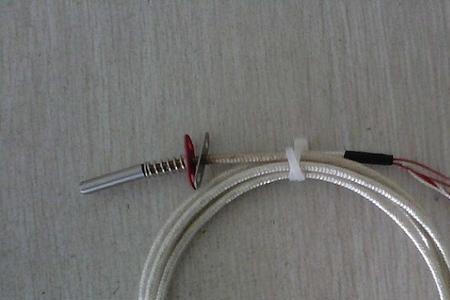 热电偶的线可以用普通线代替