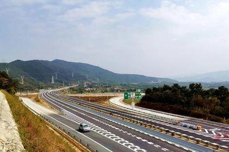 公路建成需要多少时间