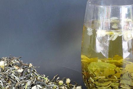 100元的一两的茉莉花茶算不算贵