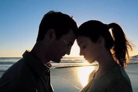 成就一桩婚姻的下一句