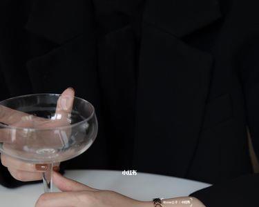 戴在手腕上的圈是什么