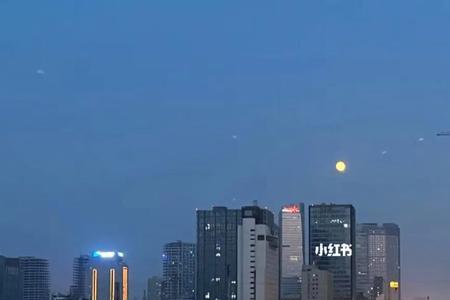 传播学三论创始人