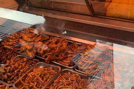 煌上煌3个酱香鸭架的热量