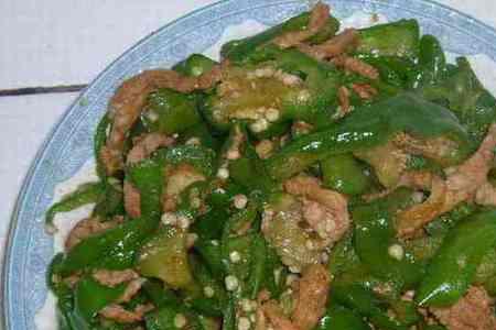 青椒肉丝什么颜色
