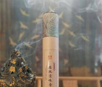 聚气凝神的意思