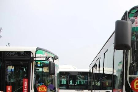 湖州公交602路多久一班